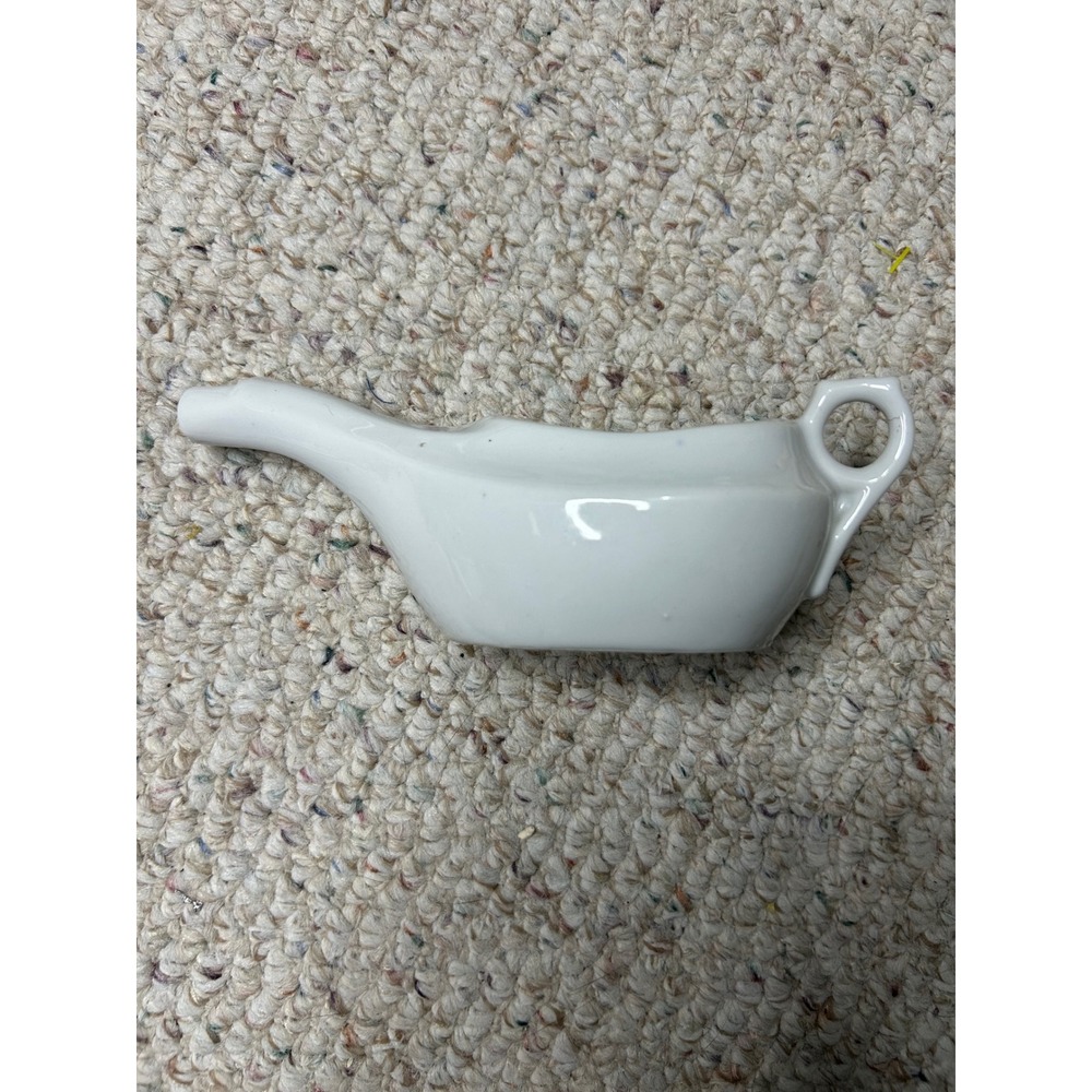 Vintage‎ White Ceramic Infant/Invalid Feeder Made in Japan